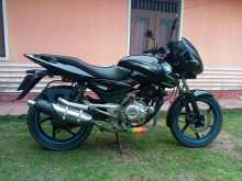 Bajaj Pulsar 150 2016 Motorbike