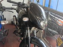 Bajaj Pulsar 150 2014 Motorbike