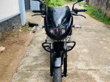 Bajaj Pulsar 150 2016 Motorbike