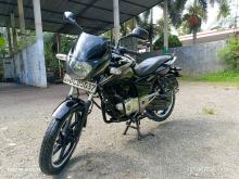 Bajaj Pulsar 150 2015 Motorbike