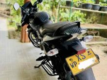 https://riyasewana.com/uploads/bajaj-pulsar-150-2119401424411.jpg