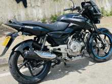 Bajaj Pulsar 150 2016 Motorbike