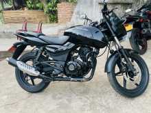 Bajaj Pulsar 180 2011 Motorbike