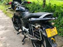 https://riyasewana.com/uploads/bajaj-pulsar-150-218231613752.jpg