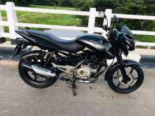Bajaj Pulsar 150 2015 Motorbike
