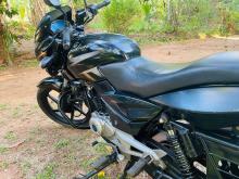 Bajaj Pulsar 150 2016 Motorbike