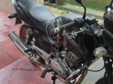 https://riyasewana.com/uploads/bajaj-pulsar-150-221659391349477.jpg