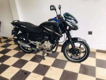 https://riyasewana.com/uploads/bajaj-pulsar-150-221827376702.jpg