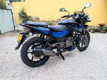 https://riyasewana.com/uploads/bajaj-pulsar-150-222012134972.jpg