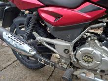 https://riyasewana.com/uploads/bajaj-pulsar-150-222050276045.jpg