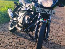 https://riyasewana.com/uploads/bajaj-pulsar-150-2259176314.jpg