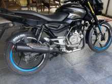 Bajaj Pulsar 150 2016 Motorbike