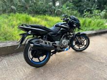 Bajaj Pulsar 150 2015 Motorbike
