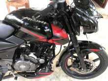 https://riyasewana.com/uploads/bajaj-pulsar-150-2312361022863.jpg