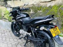https://riyasewana.com/uploads/bajaj-pulsar-150-2317135324113.jpg