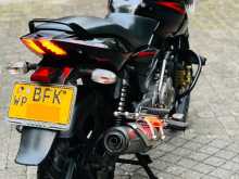 https://riyasewana.com/uploads/bajaj-pulsar-150-2319284713704.jpg
