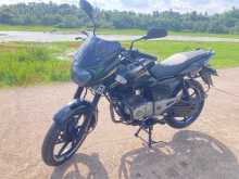 https://riyasewana.com/uploads/bajaj-pulsar-150-2323101713572.jpg