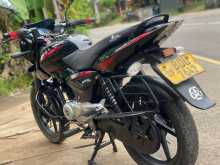 Bajaj Pulsar 150 2016 Motorbike