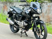 Bajaj Pulsar 150 2015 Motorbike