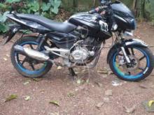 https://riyasewana.com/uploads/bajaj-pulsar-150-24124236419274.jpg