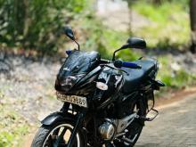 Bajaj Pulsar 150 2017 Motorbike