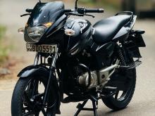 Bajaj Pulsar 150 2016 Motorbike