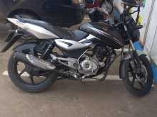 Bajaj Pulsar 150 2015 Motorbike