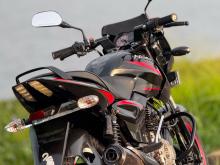 Bajaj Pulsar 150 2017 Motorbike