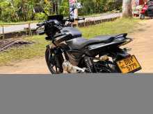 https://riyasewana.com/uploads/bajaj-pulsar-150-2515392422253.jpg