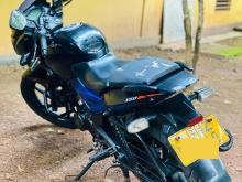 https://riyasewana.com/uploads/bajaj-pulsar-150-2519590719415.jpg