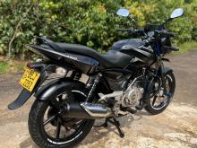 Bajaj Pulsar 150 2016 Motorbike