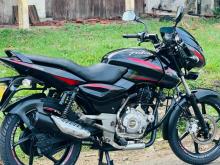 Bajaj Pulsar 150 2016 Motorbike