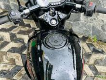https://riyasewana.com/uploads/bajaj-pulsar-150-261043536624.jpg