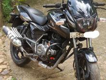 https://riyasewana.com/uploads/bajaj-pulsar-150-261251386185.jpg