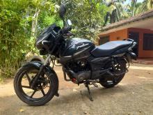 https://riyasewana.com/uploads/bajaj-pulsar-150-261251386416.jpg