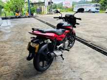 Bajaj Pulsar 150 2015 Motorbike
