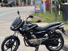 Bajaj Pulsar 150 2016 Motorbike