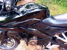 https://riyasewana.com/uploads/bajaj-pulsar-150-2815350813442.jpg