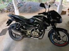 Bajaj Pulsar 150 2014 Motorbike