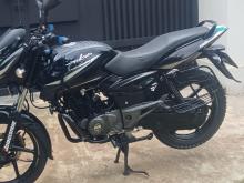 Bajaj Pulsar 150 2017 Motorbike