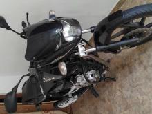 https://riyasewana.com/uploads/bajaj-pulsar-150-2834026324.jpg