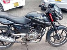 https://riyasewana.com/uploads/bajaj-pulsar-150-28717466726.jpg
