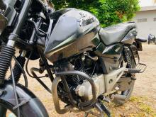 https://riyasewana.com/uploads/bajaj-pulsar-150-28852336694.jpg