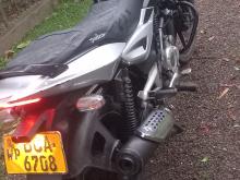 https://riyasewana.com/uploads/bajaj-pulsar-150-2917391819605.jpg