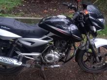 https://riyasewana.com/uploads/bajaj-pulsar-150-2917391919986.jpg