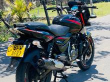 Bajaj Pulsar 150 2017 Motorbike