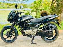 Bajaj Pulsar 150 2016 Motorbike