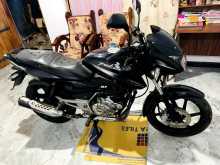 Bajaj Pulsar 150 2016 Motorbike