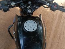 https://riyasewana.com/uploads/bajaj-pulsar-150-29606196805.jpg