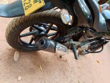 https://riyasewana.com/uploads/bajaj-pulsar-150-29615366965.jpg